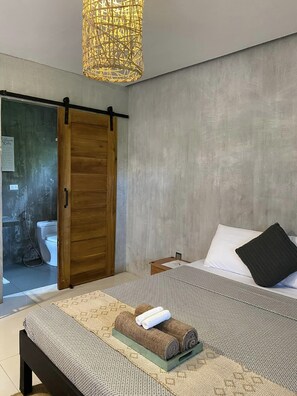 Premier Room | Rollaway beds, bed sheets - Tahanan Homestay (General Luna)