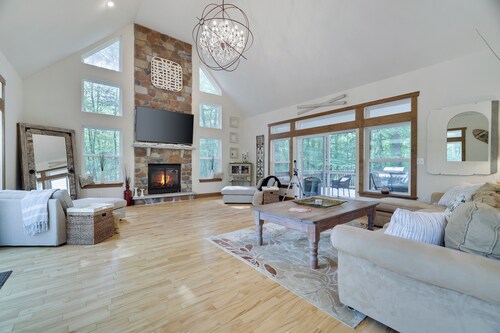 Magnificent, luxurious perfect for large families in Masthope!!