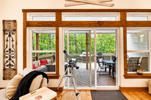 Powderhorn Ranch  Luxury Masthope Retreat