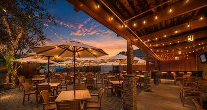 Powderhorn Ranch Luxury Masthope Retreat
