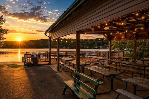 Powderhorn Ranch  Luxury Masthope Retreat