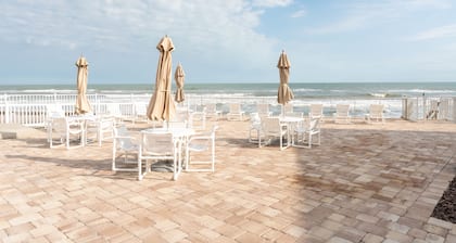 Ocean Club North C207 - beautiful ocean views!