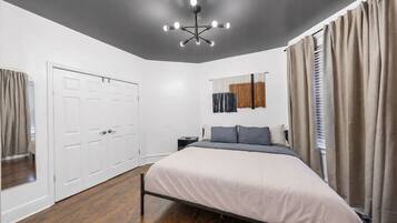 3 Schlafzimmer, Bügeleisen/Bügelbrett, WLAN, Bettwäsche