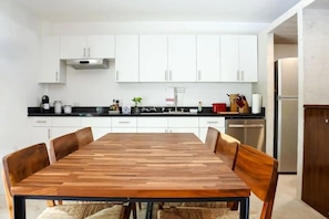 Dining - 3 Bedroom Apartment with Amazing Design and a Stunning Hammock
(Tulum)