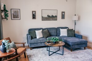 Smart TV, fireplace, books