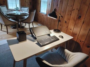 Interior - Hillside Haven: Luxe Farm Escape with 5BR - 2 King Bed - 2 Full Bath - Sleeps 10 (Swanzey)