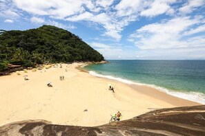 Basic Apartment | Beach | Beach nearby, white sand, 8 beach bars - Geneis  (Ubatuba)