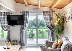 Unclassified image, 4 of 21, button