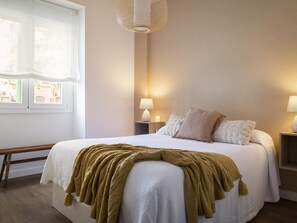 2 chambres, fer et planche Ă repasser, accĂšs Internet, draps fournis