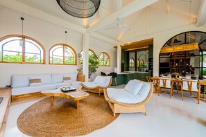 Living area - Villa Kanopi (Kerobokan)
