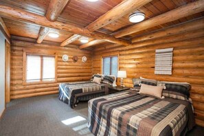 4 habitaciones, escritorio, tabla de planchar con plancha y wifi gratis 