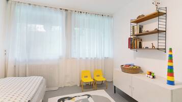 4 habitaciones, tabla de planchar con plancha y wifi gratis