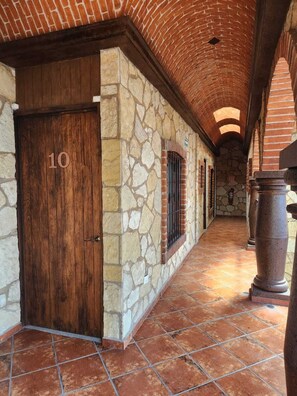 Hallway - Hotel Santa Irene (San Pedro Cholula)