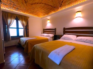 Bed sheets - Hotel Santa Irene (San Pedro Cholula)