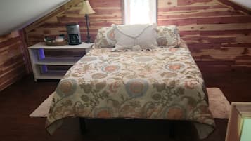 1 bedroom, iron/ironing board, bed sheets