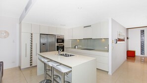 Coffee/tea maker, blender - Terrace 4- Kingscliff Oceanfront (Kingscliff)