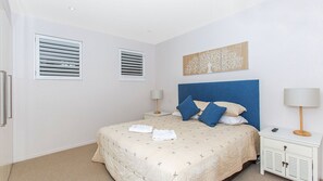 4 bedrooms, WiFi - Terrace 4- Kingscliff Oceanfront (Kingscliff)