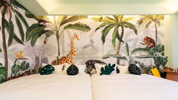 Elite Room, 2 Queen Beds, Non Smoking, Mountain View | 1 bedroom, minibar, individually furnished, laptop workspace