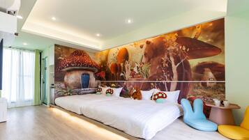 Elite Room, 2 Queen Beds, Non Smoking, Mountain View | 1 bedroom, minibar, individually furnished, laptop workspace