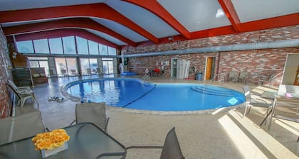 Cape Cod in the Heart of Hyannis / Near Beach Sleeps 4 July 28 - August 5, '23
