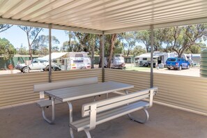 Exterior - Paringa Caravan Park (Paringa)