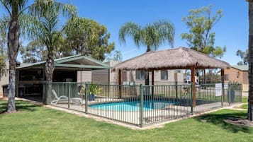 AuĂenpool (je nach Saison geöffnet)