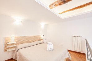 Apartment | 1 bedroom - Studio Duplex at National Museum (Naples)