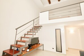 Apartment | 1 bedroom - Studio Duplex at National Museum (Naples)