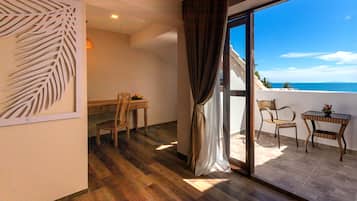 Deluxe Sea View | Útsýni úr herberginu
