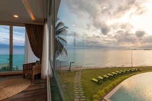 Suite Villa Sea View | Beach/ocean view