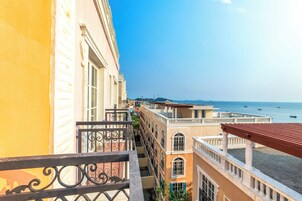 Family Room, Ocean View | Beach/ocean view