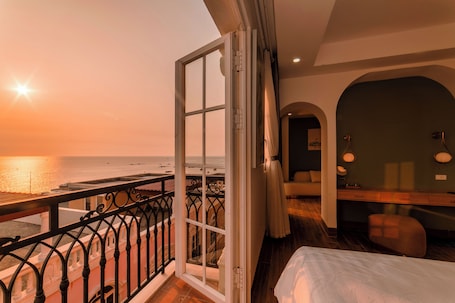Family Room, Ocean View | Beach/ocean view. Lotus Home Hillside