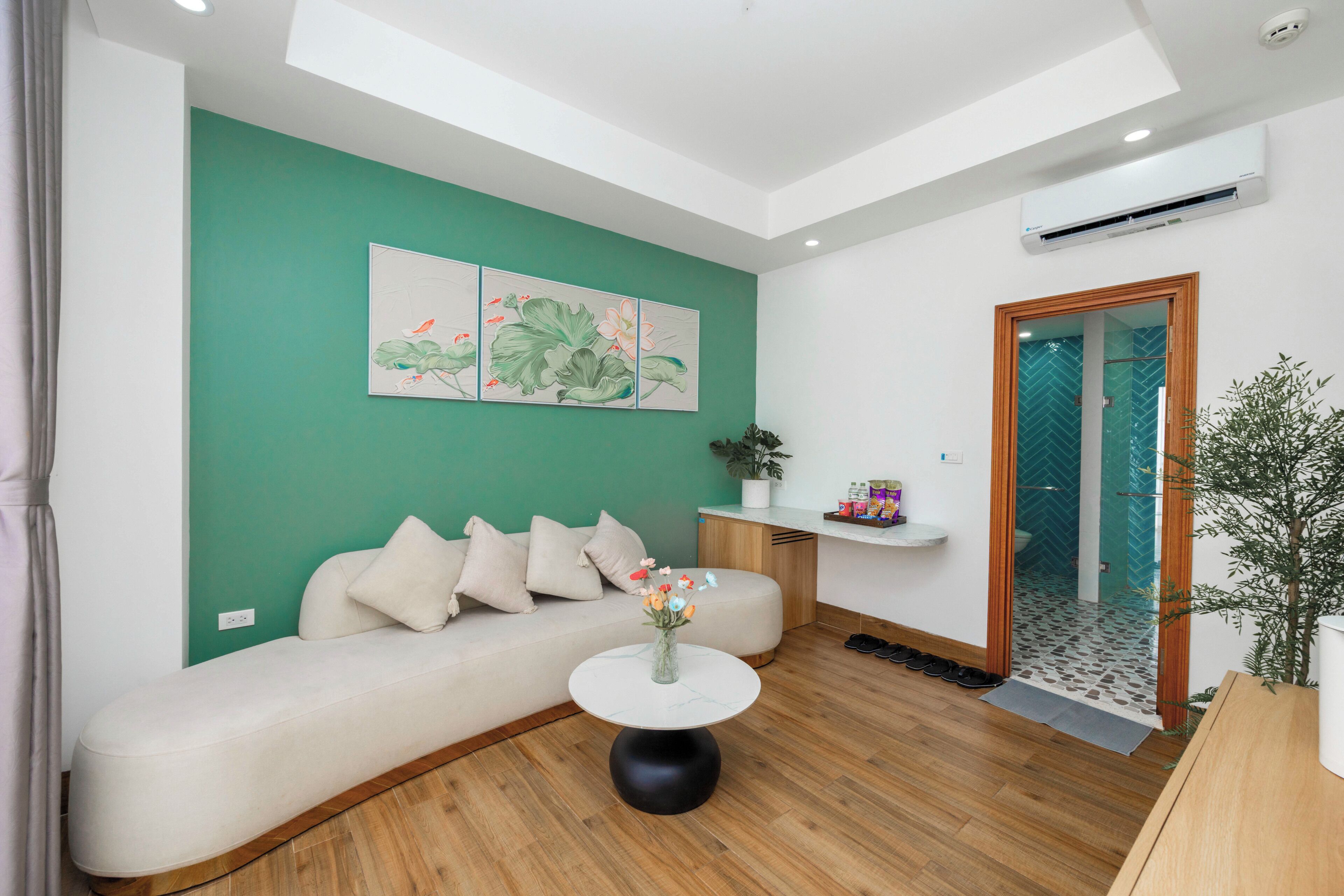 Photo - Lotus Home Hillside