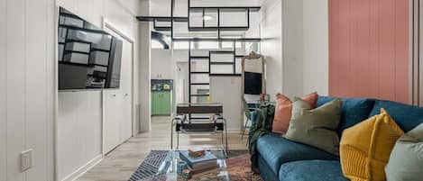TV, libri, studio
