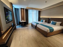Executive Room, 2 Double Beds | In-room safe, blackout drapes, soundproofing, iron/ironing board
