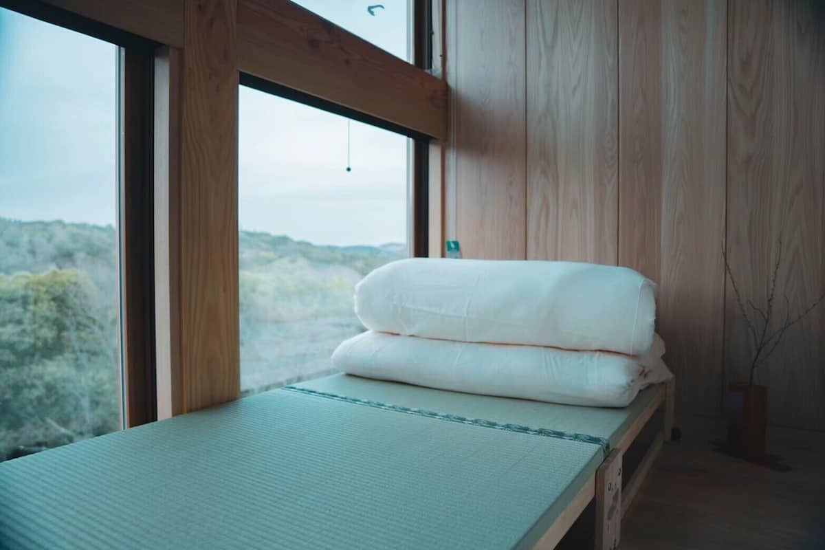Eenvoudige kamer, niet-roken, uitzicht op bergen (Meditation plan) | 1 slaapkamer, individueel gemeubileerd, een bureau, gratis wifi