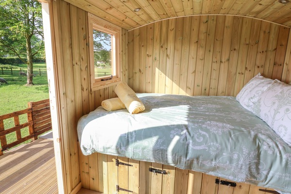 1 bedroom, WiFi (free), individually decorated, individually furnished