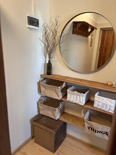 Apartment with seaside