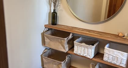 Apartment with seaside