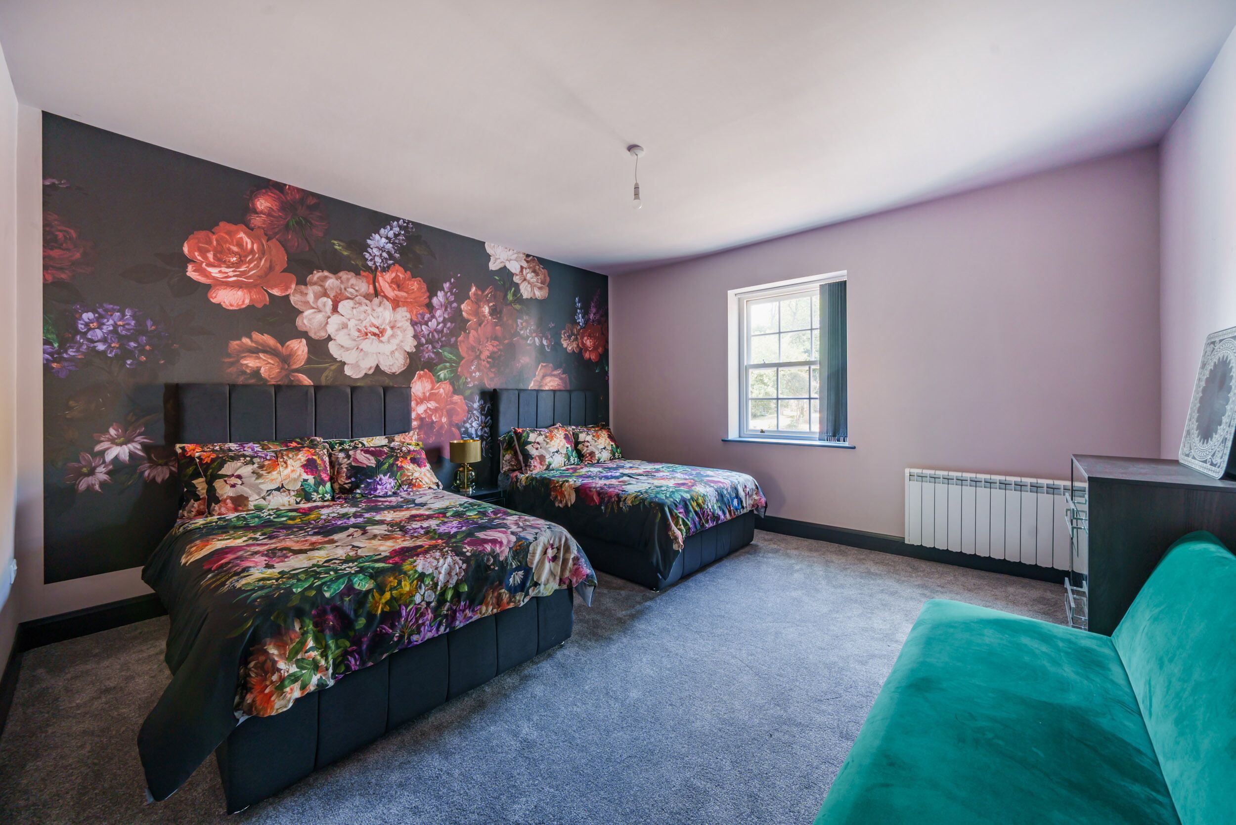 6 bedrooms, individually decorated, individually furnished, free WiFi