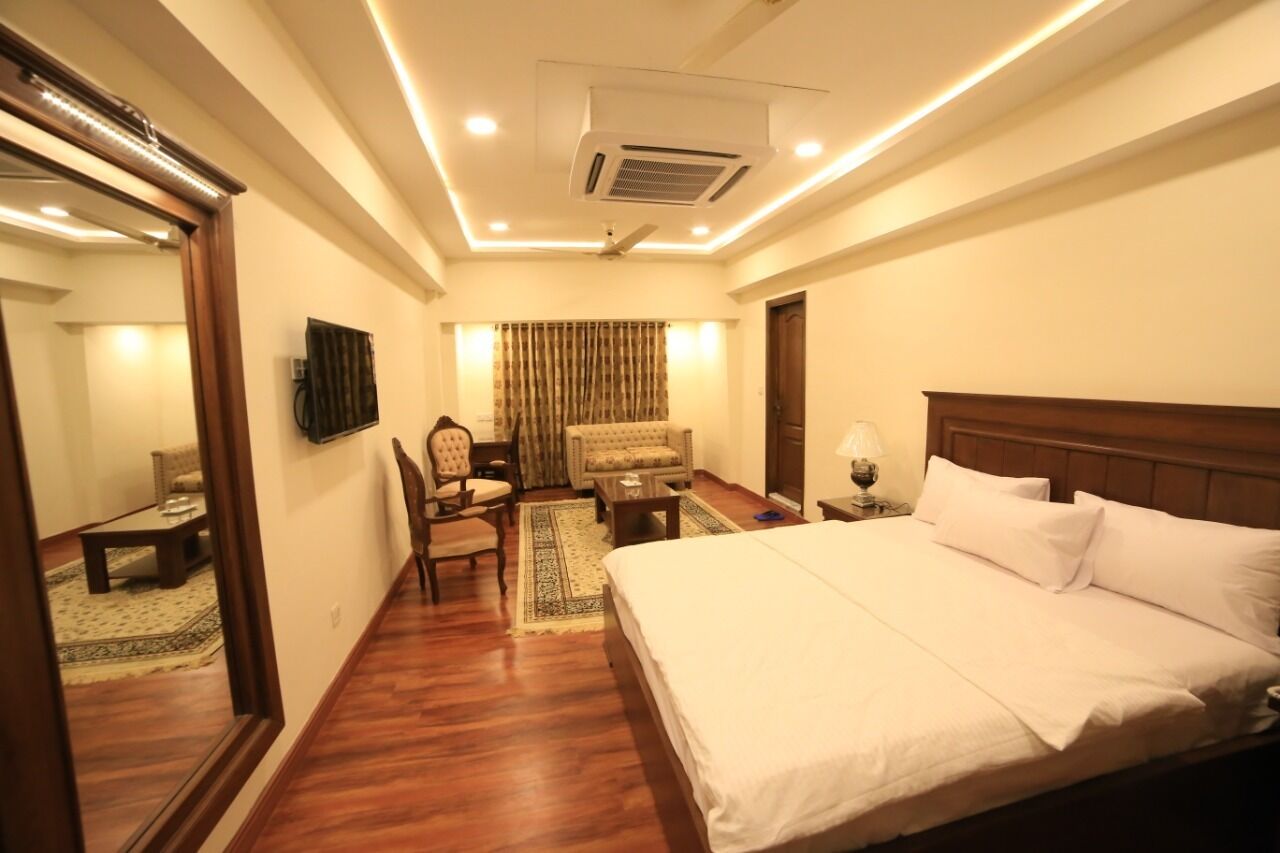 9 室のベッドルーム、WiFi、ベッドシーツ