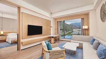 Phòng Suite Executive, 1 giường cỡ king, quang cảnh thành phố | Phòng khách | TV LCD