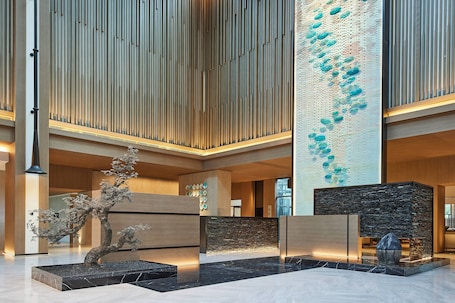 Lobby. Delta Hotels By Marriott Jiuzhaigou