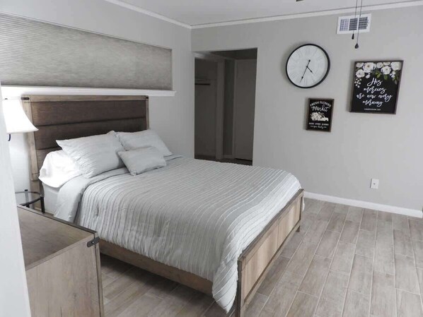 4 Schlafzimmer, WLAN, Bettwäsche