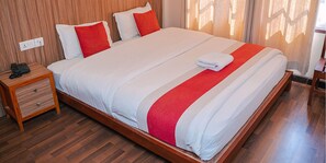 3 bedrooms, WiFi, bed sheets - Newa Civilization Home (Kathmandu)