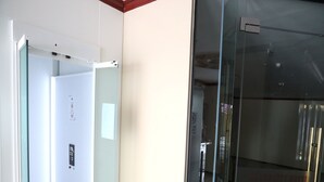 Ảnh chưa phân loại, 3 trong số 90 ảnh, nút