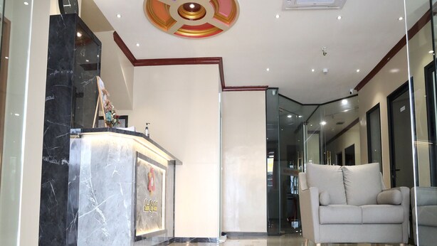 Ảnh chưa phân loại, 1 trong số 90 ảnh, nút