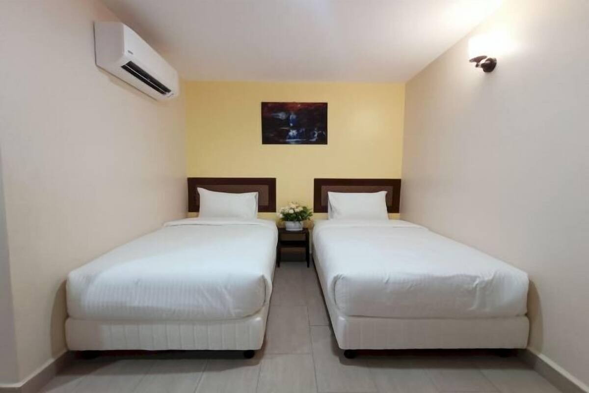 Desk, laptop workspace, free WiFi, bed sheets