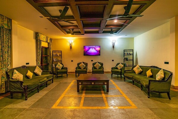 Southern Panorama Indriya Resort And Spa - Idukki