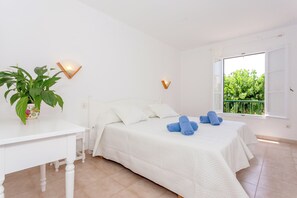 1 camera, ferro/asse da stiro, Wi-Fi, lenzuola